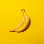 copy space photo of yellow bananas